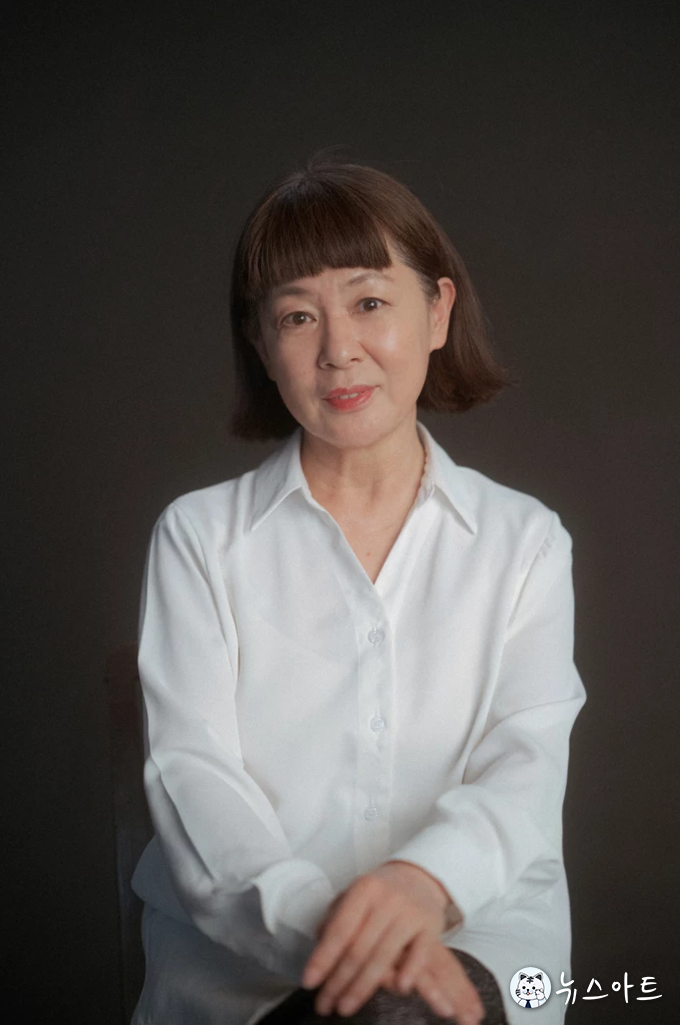 사진 <예술가의 초상> 박치치