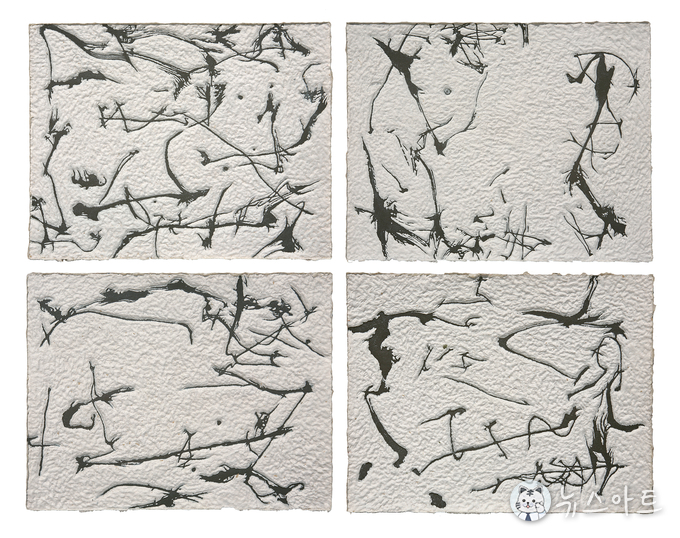 갈라파고스-깃, 2016, 목판화릴리프, 31.5×37㎝×4